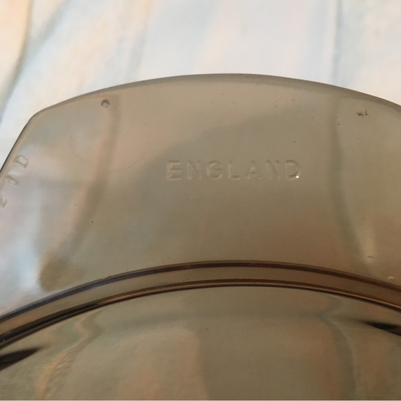 Vintage Pyrex Made England casserole lids 2- amber clear- - Picture 7 of 12